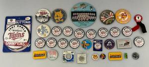 lot 109 image: Misc. Minnesota Twins Vintage Butttons And More
