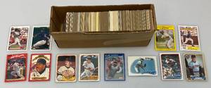 lot 126 image: Misc. Unsorted Baseball cards