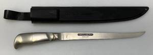 lot 146 image: Vintage Stainless Steel GLADDING KING Fillet Knife Number 7-900-007 9 Blade With Sheath