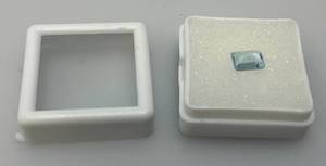lot 178 image: Lab Created 1.7 CT Sky Blue Topaz (In Protective Case)