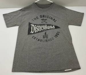 lot 200 image: Vintage Disney Parks Disneyland  T-Shirt Size (Med)