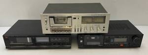 lot 230 image: Vintage Kewood Stereo Cassette Deck KX-72RB