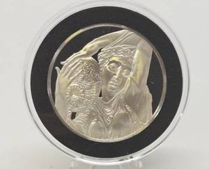 lot 34 image: 100 Greatest Masterpieces - Large Solid Sterling Silver Coin - Water Nymph