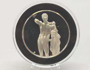lot 42 image: 100 Greatest Masterpieces - Large Solid Sterling Silver Coin - Hermes