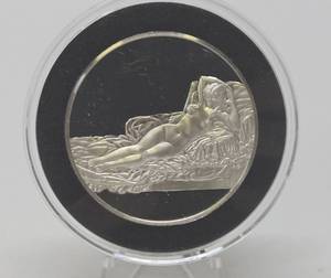 lot 53 image: 100 Greatest Masterpieces - Large Solid Sterling Silver Coin - Nude Maja