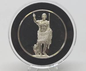 lot 62 image: 100 Greatest Masterpieces - Large Solid Sterling Silver Coin - Augustus of Prima Porta