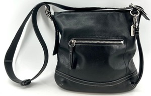 lot 5 image: Coach Black Leather Crossbody Shoulder Bag with Silver Hardware
