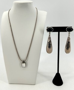 lot 57 image: Sterling Silver Necklace and Mexico 925 Drop Earrings Set