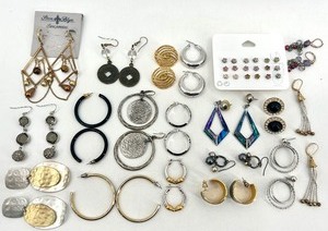 lot 63 image: Assorted Collection of Fashion Earrings Including Hoops, Dangles, and Studs
