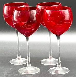 lot 167 image: Lenox Holiday Gems Ruby Balloons Set of 4 Wine Glasses #2
