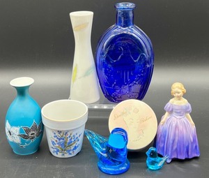 lot 224 image: Vintage Collection of Decorative Glass Bluebirds of Happiness, Figures, Powder Box and Vases Collection Featuring -Royal Doulton, Rosenthal Germany, Wedgwood and Lefton
