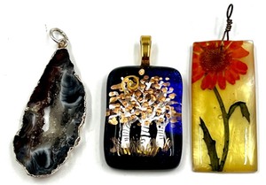 lot 256 image: Set of 3 Artistic Pendants - Geode Slice, Fused Glass, and Resin Flower