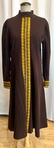 lot 271 image: Vintage Brown Long Sleeve Dress with Embroidered Accents