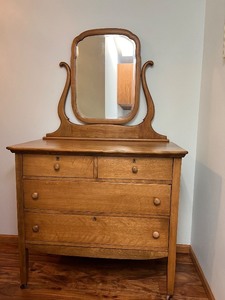 lot 304 image: Vintage Wooden Dresser with Mirror and Four Drawers