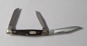 lot 16 image: Buck Pocket Knife #3734