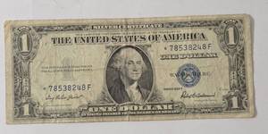 lot 74 image: 1935-F Star  1 Dollar Silver Certificate Blue Note