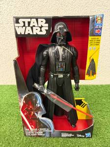 lot 7 image: Star Wars Darth Vader Electronic Duel
