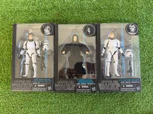 lot 18 image: Star Wars The Black Series Figures