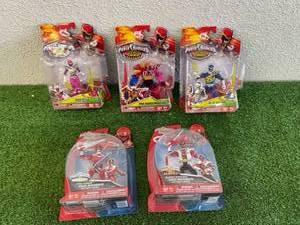 lot 36 image: Power Rangers