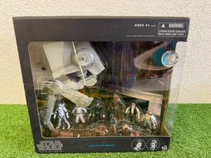 lot 100 image: Star Wars The Black Series Battle on Endor