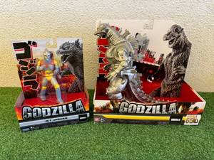 lot 110 image: Godzilla & Jet Jaguar