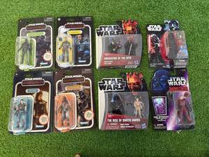 lot 153 image: Star Wars Figures