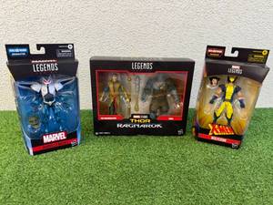lot 156 image: Marvel Legends