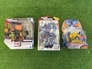 lot 157 image: Transformers