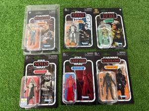 lot 179 image: Star Wars Figures