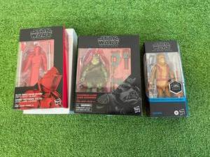 lot 207 image: Star Wars The Black Series Figures