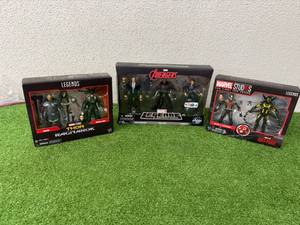 lot 235 image: Marvel Legends Avengers, Ragnarok & Ant-Man