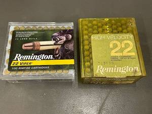 lot 15 image: Remington 22 Long Rifle Rimfire Ammunition Lot of 2 Boxes 100 Rounds Each