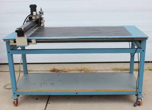 lot 7 image: Laser Engraver Table