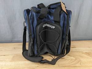 lot 323 image: GRANDUP Blue and Black Duffle Bag - Brand New