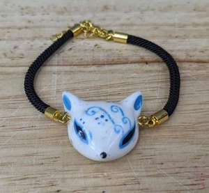 lot 300 image: YangYong Ceramic Fox Bracelet Kitsune Mask, Black Cord - Brand New