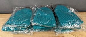 lot 314 image: Resellers Dream 9 Brand New Turquoise Knit Hats - Brand New