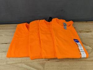 lot 346 image: Gildan Safety Orange Short Sleeve T-Shirts, Youth MedL and Adult 2XL - Brand New