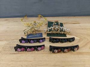 lot 357 image: Hair Clips and Rhinestone Tiara Universal Thread & Wild Fable - Brand New