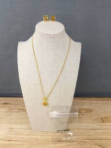 lot 99E image: Gold-Tone Necklace and Post Earring Set - Brand New