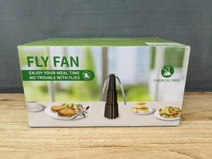 lot 370 image: Set of Brand New Battery-Operated Fly Fans - Brand New