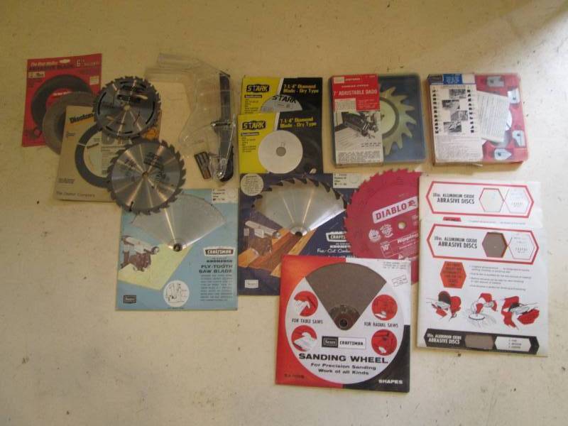 lot 198 image: Saw Blade Lot  Craftsman Dado, Molding & Replacements