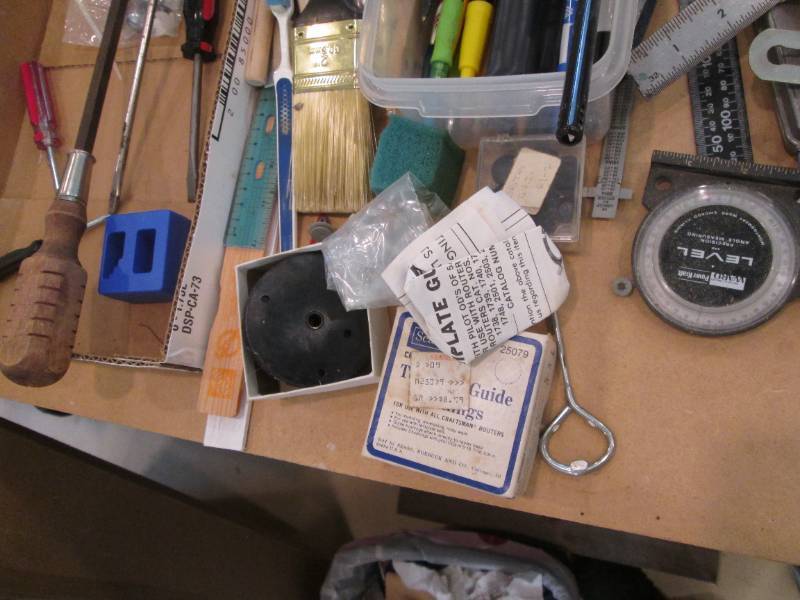 lot 204 image: Assorted Hand ToolsItems