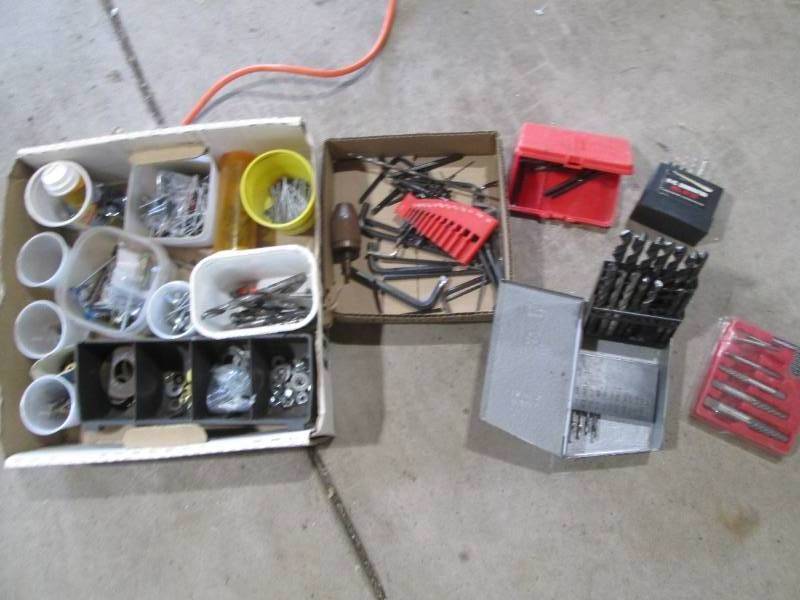 lot 281 image: Assorted Drill bits, Hex keys & Hardware