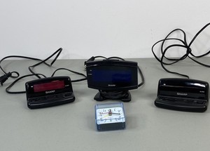 lot 429 image: Assorted Lot of 4 Clocks - Alarm and Quartz