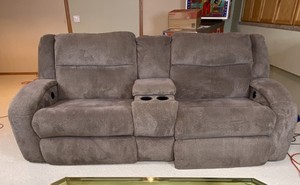 lot 14 image: Southern Motion Reclining Loveseat with Center Console, Gray Microfiber