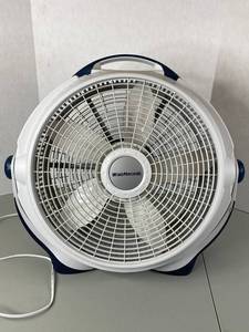 lot 24 image: WindMachine 18 Inch Floor Fan