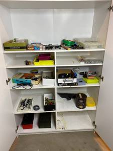 lot 46 image: Hand tool lot - staple guns, soldering gun, drills, files, hardware