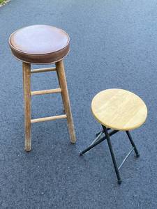 lot 215 image: Set of 2 Workshop Stools - Wood Bar Stool and Folding Metal Stool