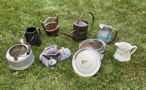 lot 225 image: Assorted Planters and Watering Cans