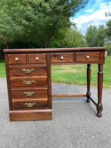 lot 263 image: Vintage Ethan Allen Desk, 40in Wide